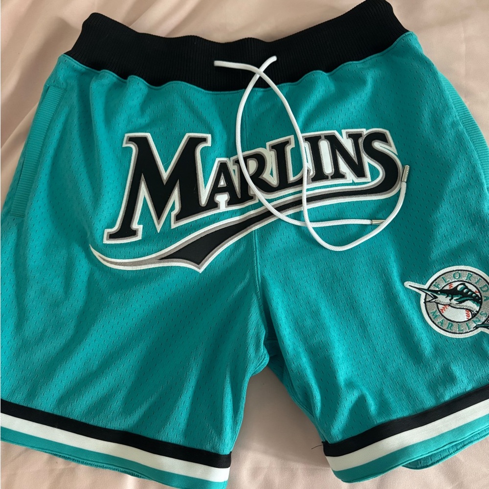 Mitchell & Ness Just Don Marlins basketball shorts